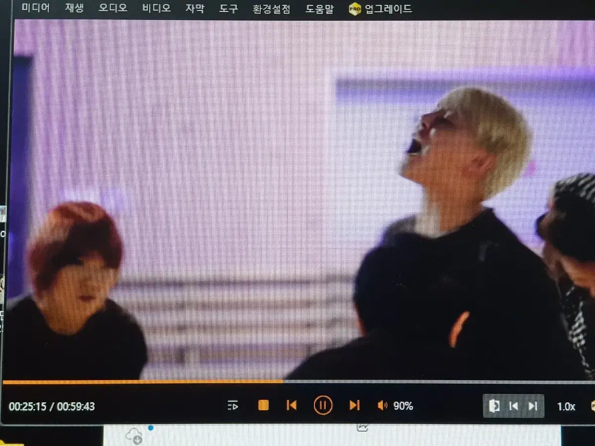 thumbnail-9